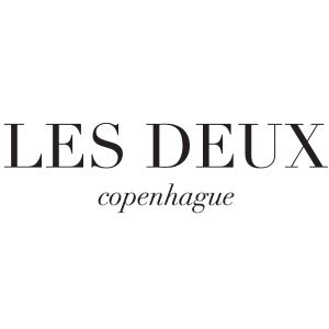 LES DEUX